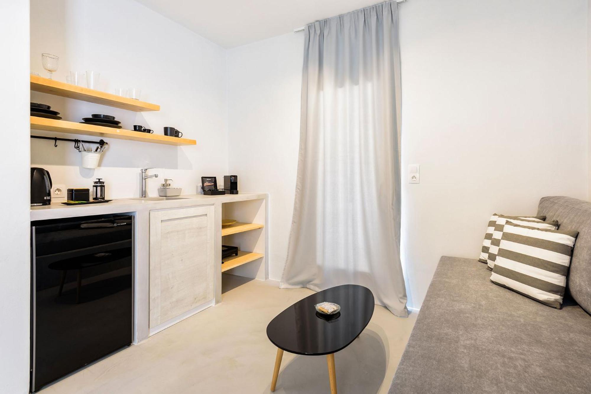 Peven Suites Naousa  Bagian luar foto