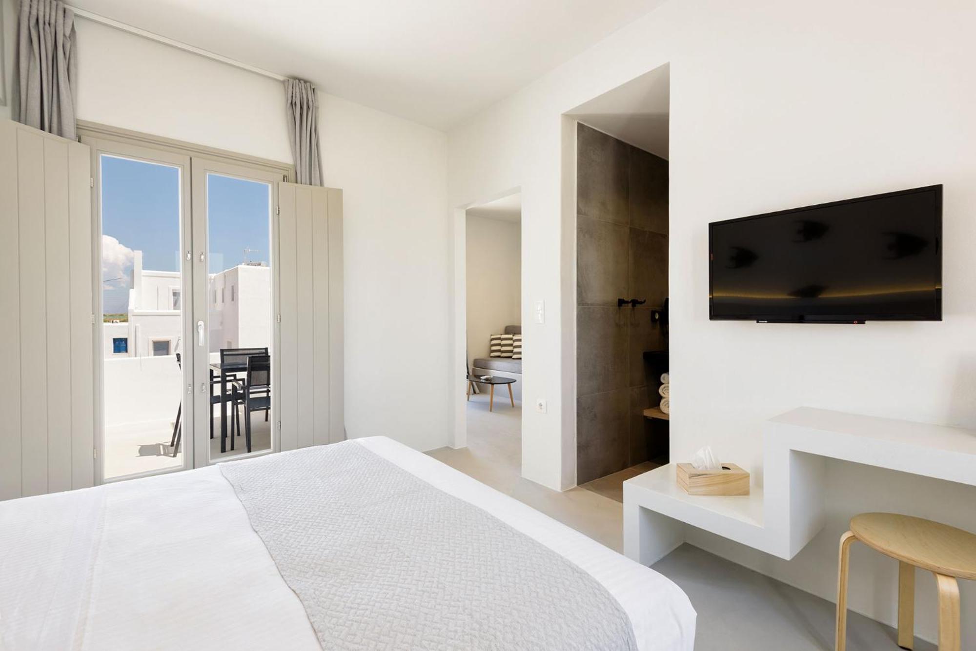 Peven Suites Naousa  Bagian luar foto