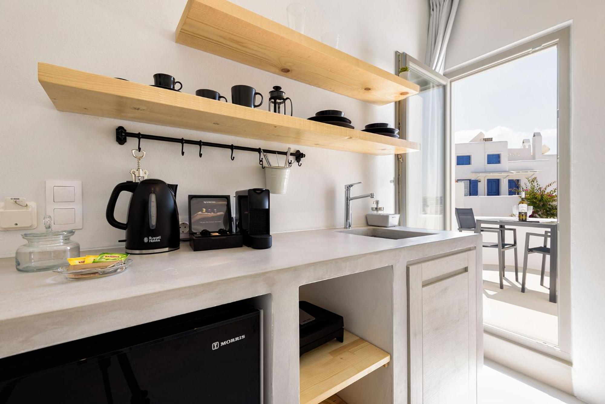 Peven Suites Naousa  Bagian luar foto