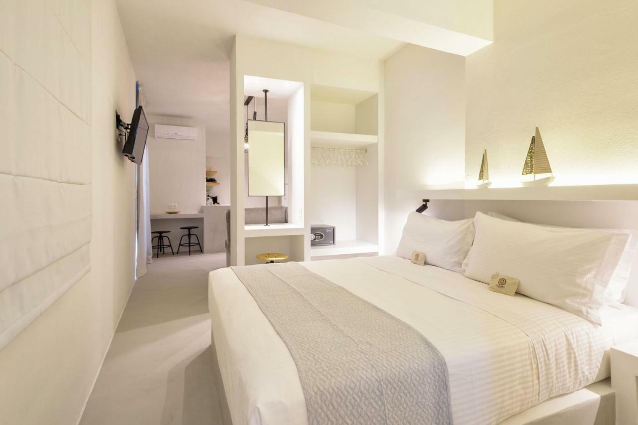 Peven Suites Naousa  Ruang foto